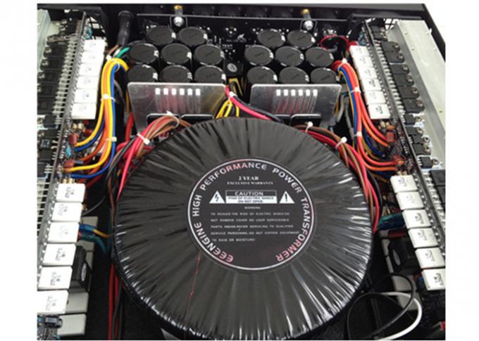 Il trasformatore coppia il sistema di altoparlante analogico stabile del DJ di amplificazione dell'amplificatore di potenza
